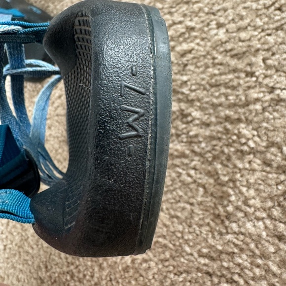 Women’s Blue/pink Chaco Sandals - Picture 4 of 4